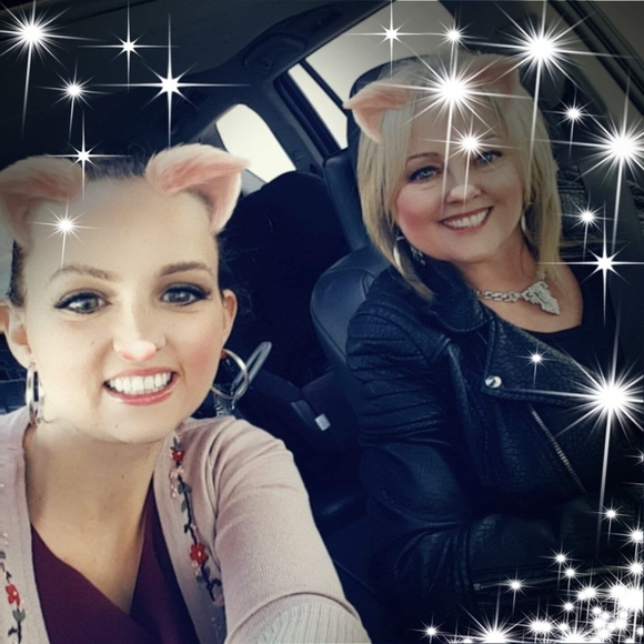 Meet your Posher, May - Picture 1 of 1